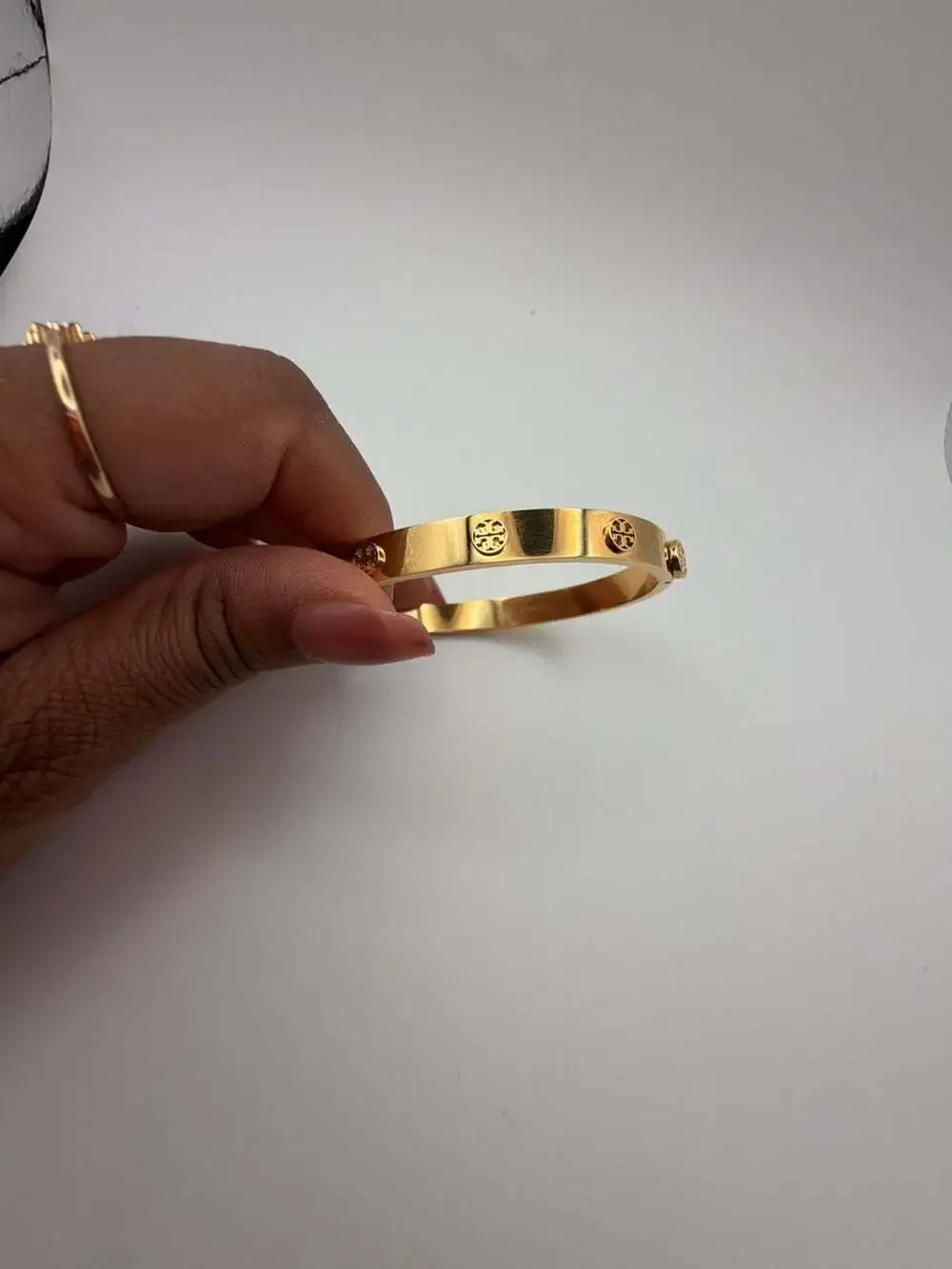 Tory Burch Miller Stud Hinge Bangle Bracelet in Gold